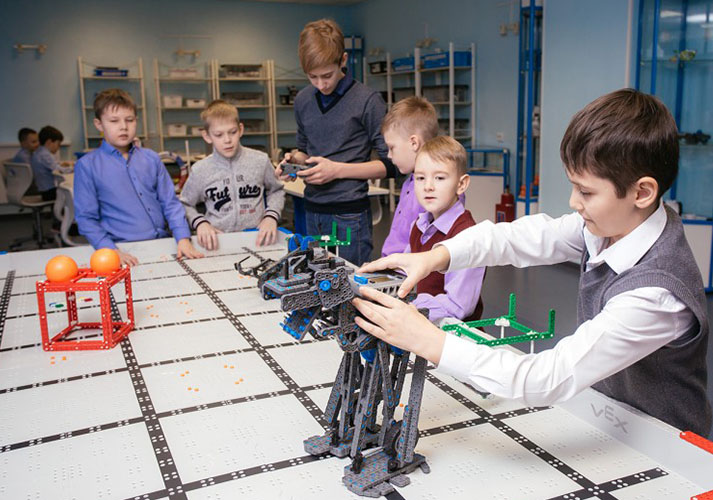 Открыт стационарный детский технопарк в п. Фёдоровском