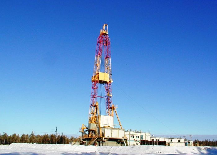 Создано Лянторское вышкомонтажное управление