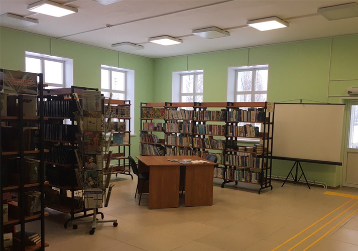 Открыта библиотека в п. Тром-Аган