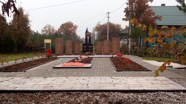 Открыт мемориальный комплекс «Слава» в Локосово