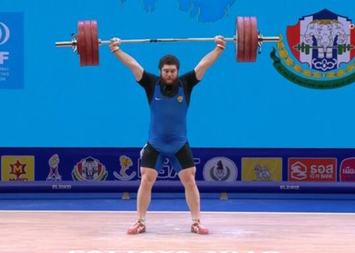 Золотая медаль на чемпионате России по тяжёлой атлетике