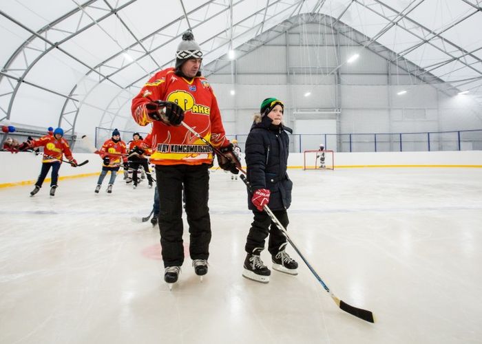 Открыт первый крытый корт в п. Фёдоровский