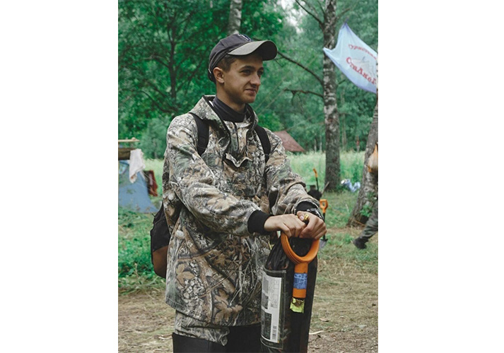 Лянторский поисковик награждён знаком «За отличие в поисковом движении».