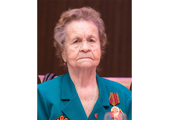 Потеряева Валентина Ивановна, п. Белый Яр