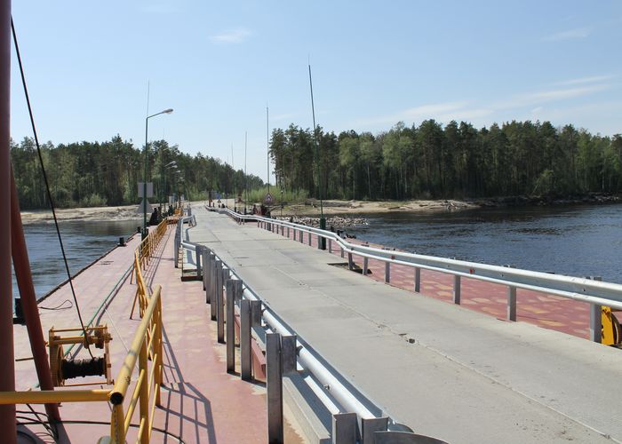 Открыт наплавной мост через р. Лямин